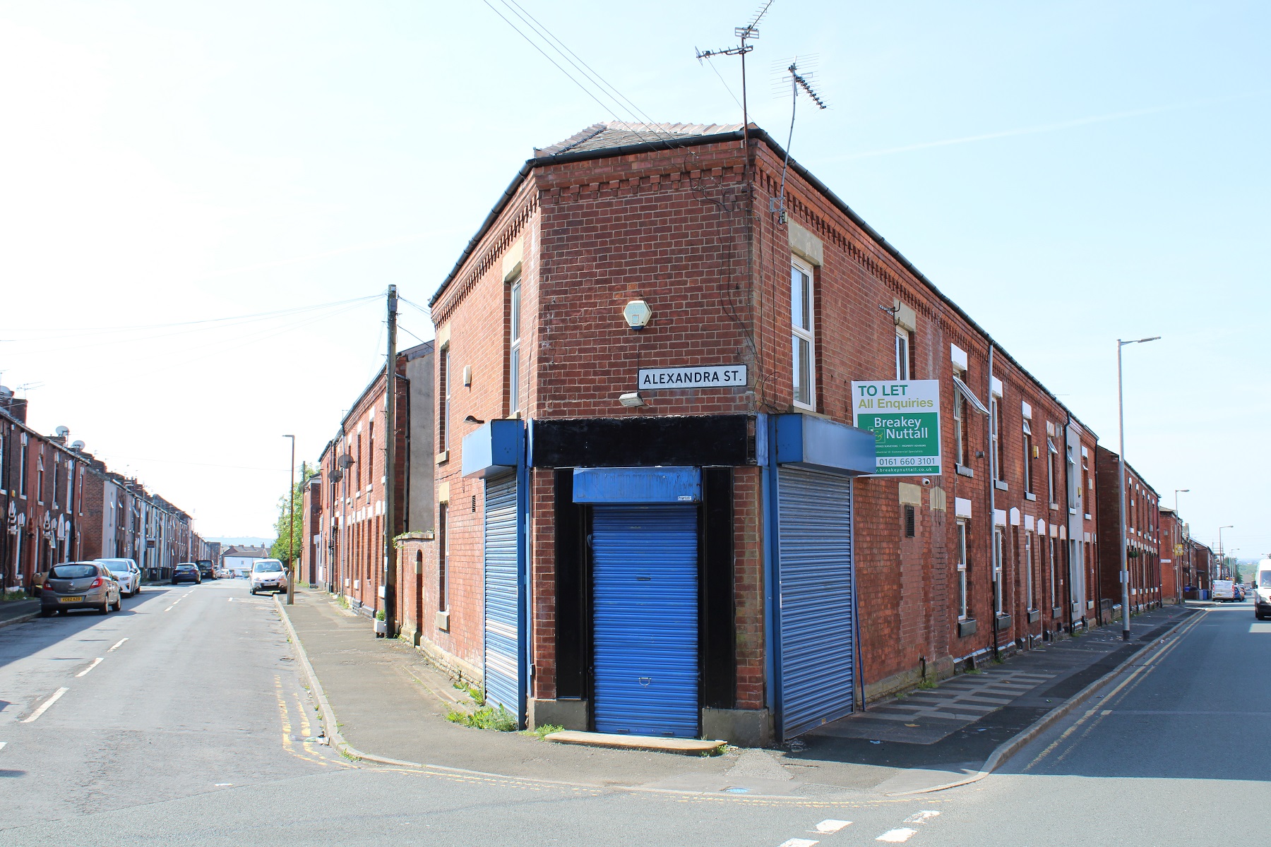 252254 Whiteacre Road, AshtonunderLyne, Greater Manchester, OL6 9QB