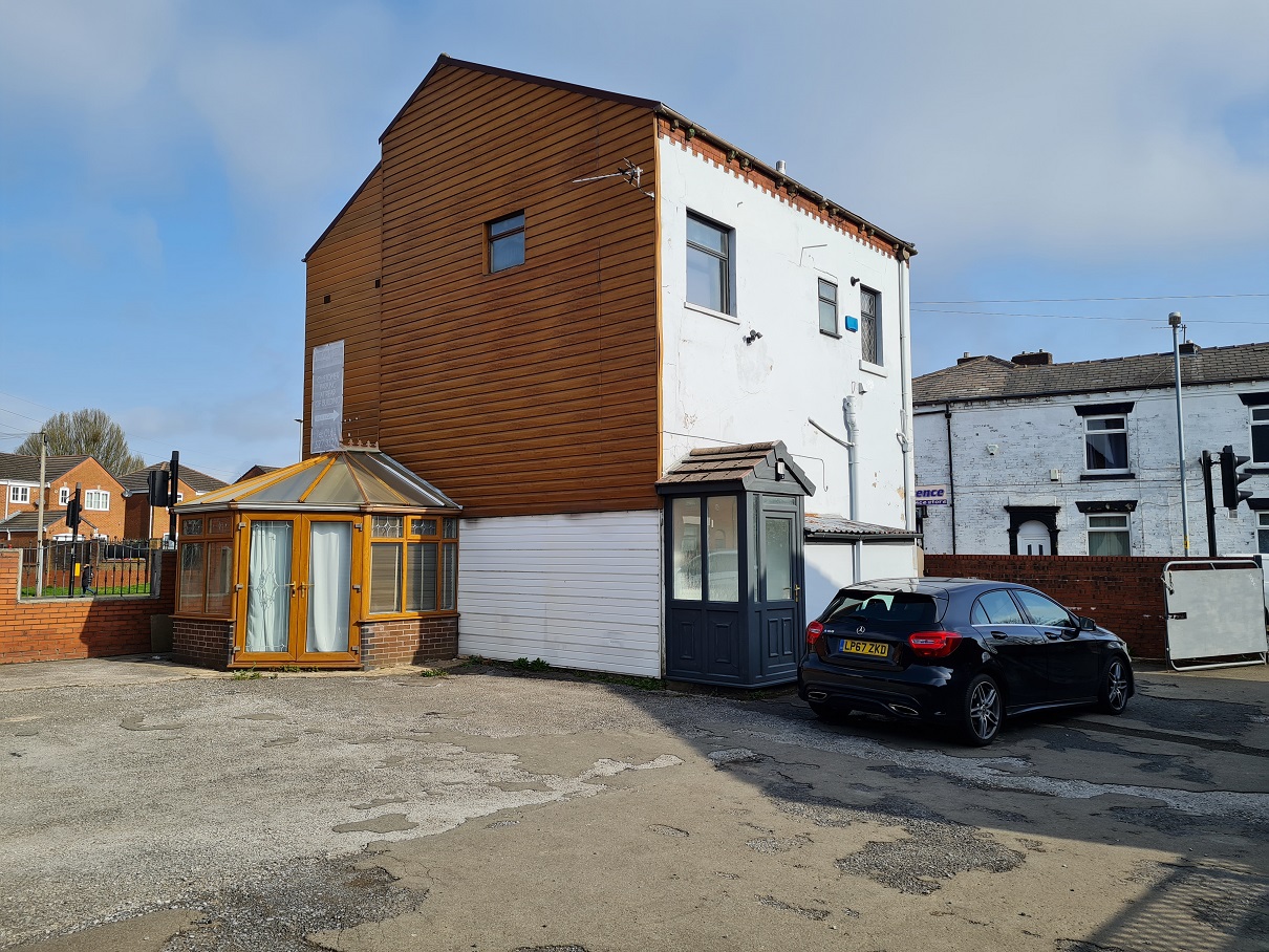 252 Shaw Road, Royton, Oldham, OL2 6DY Breakey & Nuttall