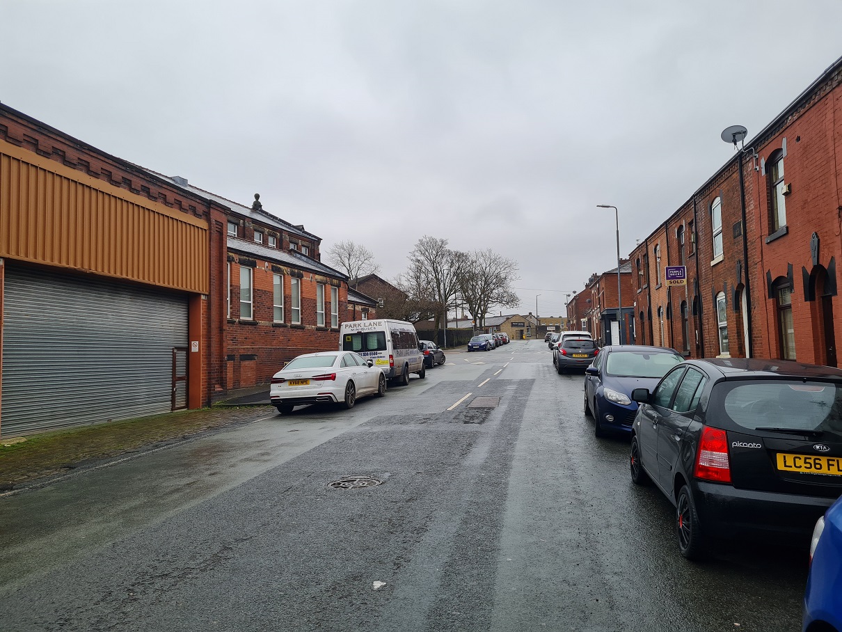 Unit 1 & 2 , Lord Street, AshtonunderLyne, OL6 8LJ Breakey & Nuttall